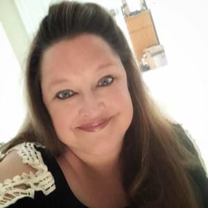 Meet your Posher, Michele